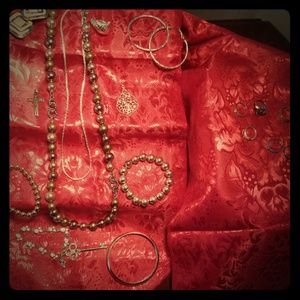 Vintage 2now Jewelry,multistrand multi color pearl